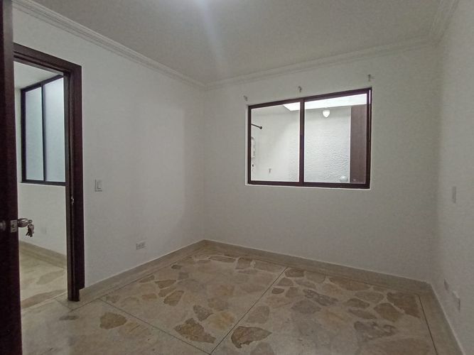 Oficina en arriendo en La America, Medellín, 190 m² · foto 11 de 20