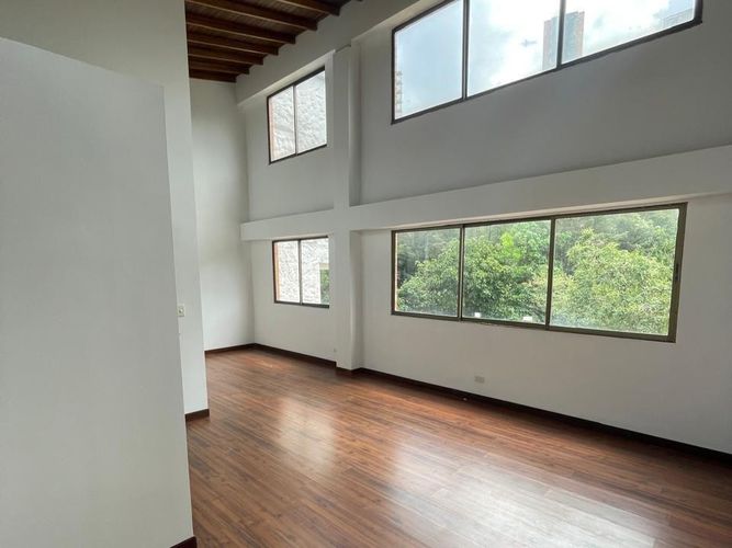 Casa de 3 alcobas en venta en Vegas De La Doctora, Sabaneta, 380 m² · foto 8 de 15