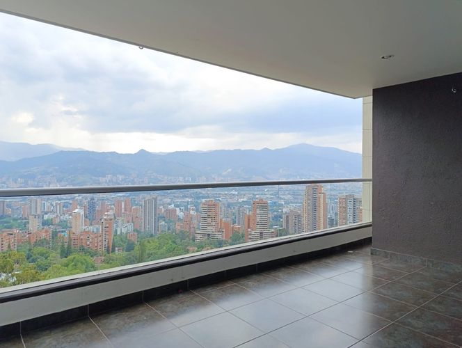 Apartamento de 2 alcobas en arriendo en El Poblado, Medellín, 100 m² · foto 18 de 18
