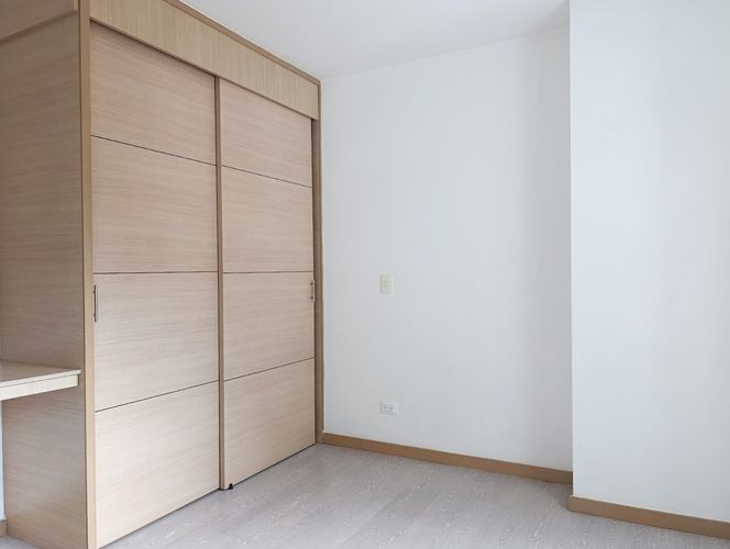 Apartamento de 2 alcobas en arriendo en El Poblado, Medellín, 100 m² · foto 7 de 18