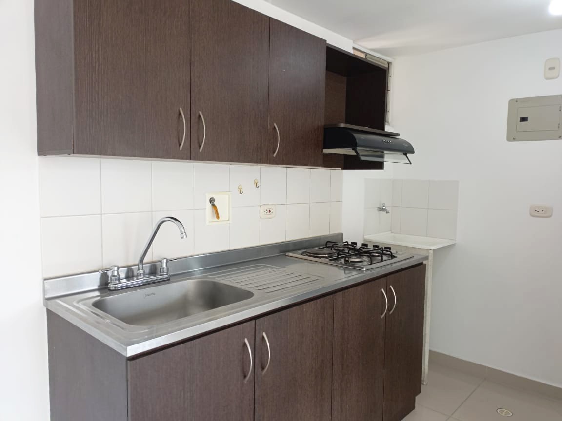 Apartamento en arriendo en Belén, Medellín · foto 9 de 13