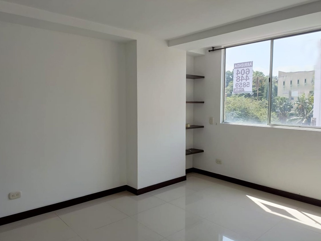 Apartamento en arriendo en Belén, Medellín · foto 4 de 13