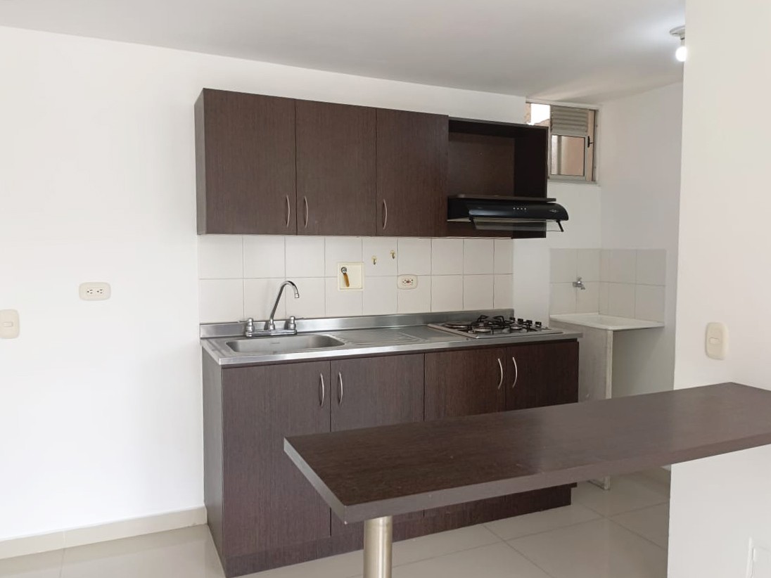 Apartamento en arriendo en Belén, Medellín · foto 10 de 13
