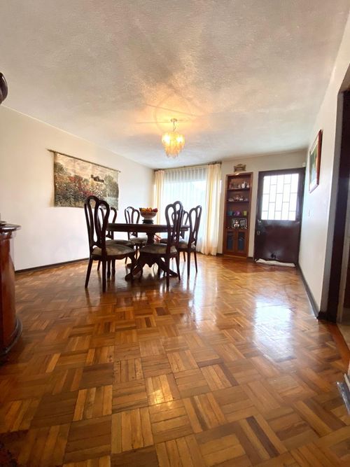 Casa de 4 alcobas en venta en Las Villas, Bogotá, 231 m² · foto 3 de 24