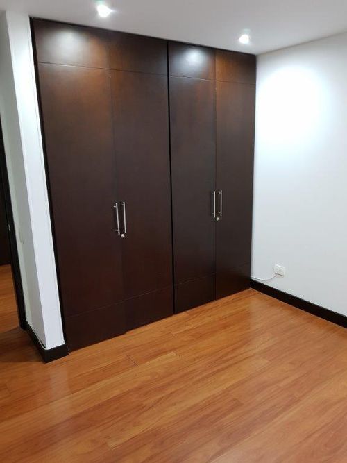 Apartamento de 3 alcobas en venta en La Calleja, Bogotá, 163 m² · foto 5 de 8