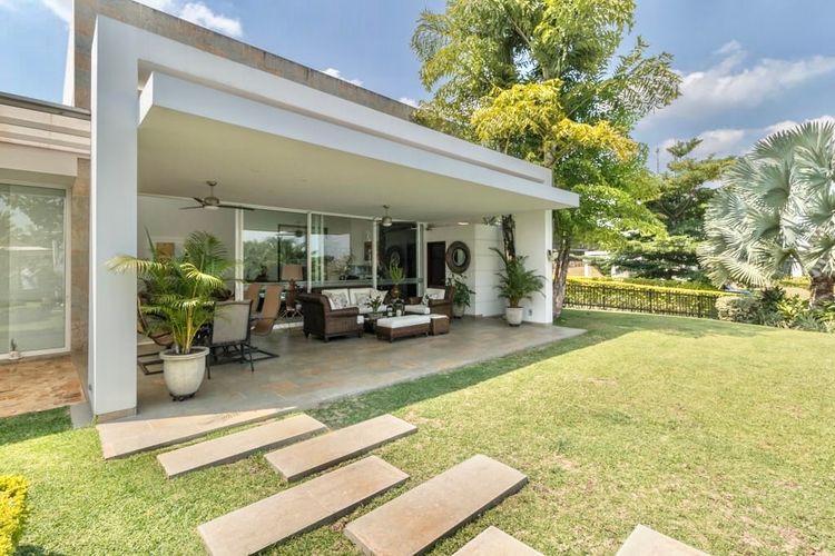 Casa de 4 alcobas en venta en Ciudad Jardin, Cali, 350 m² · foto 3 de 12