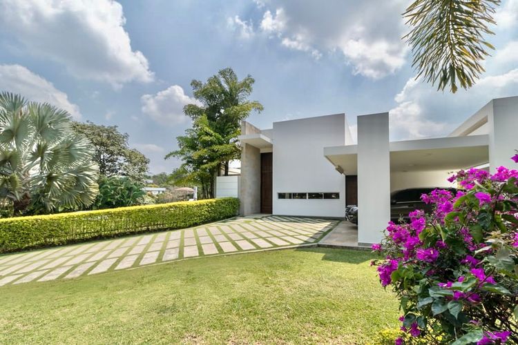 Casa de 4 alcobas en venta en Ciudad Jardin, Cali, 350 m² · foto 4 de 12