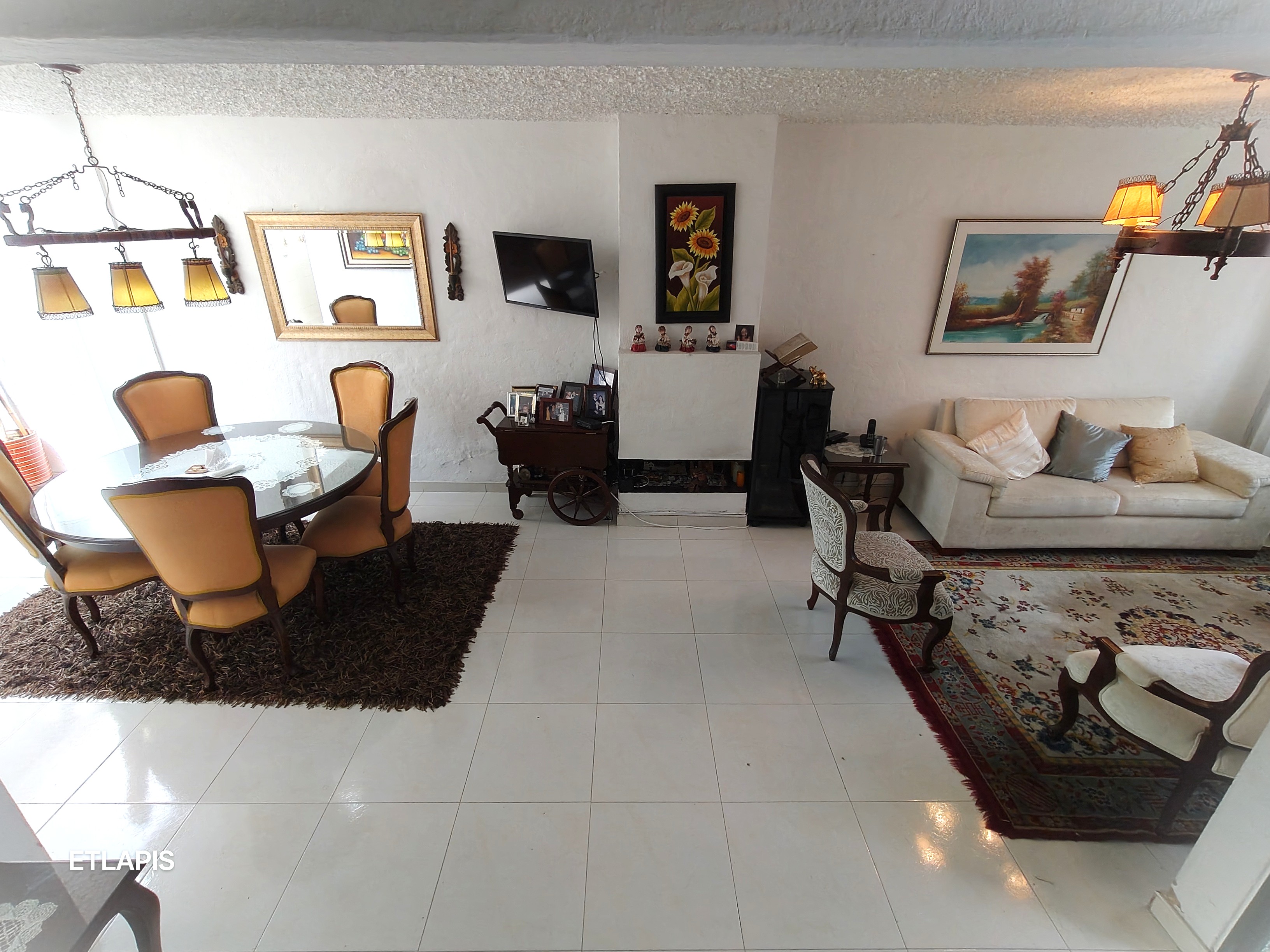 Casa en venta en Los Andes, Bogotá · foto 4 de 24