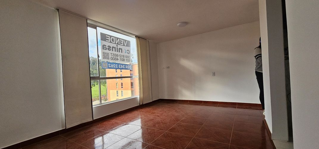 Apartamento de 3 alcobas en venta en Atenea, Soacha, 60 m² · foto 2 de 18