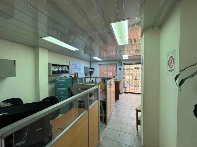 Casa de 3 alcobas en venta en Estacion Central, Bogotá, 241 m² · foto 24 de 24