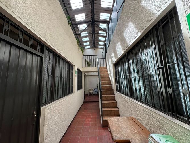 Casa de 3 alcobas en venta en Estacion Central, Bogotá, 241 m² · foto 10 de 24