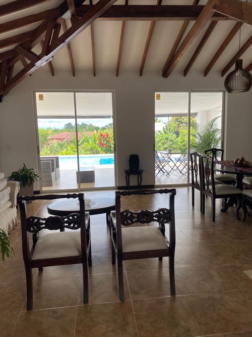 Casa de 4 alcobas en venta en Vía El Caimo, Armenia, 250 m² · foto 18 de 20