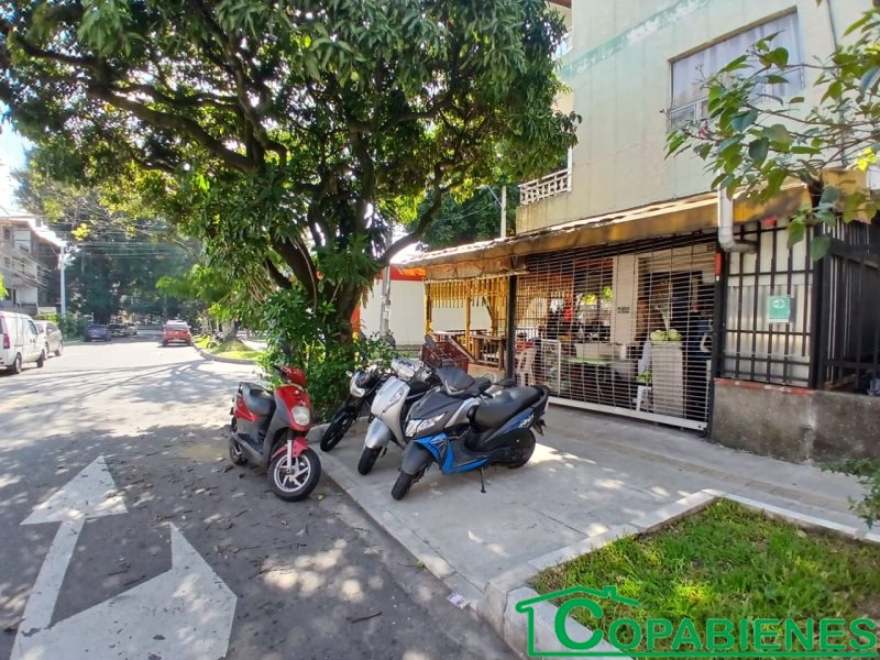 1BR Commercial Space in Calasanz (36 m²) for Sale - 2