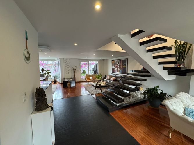Casa de 3 alcobas en venta en Vereda La Balsa, Chía, 239 m² · foto 2 de 21