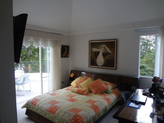 Casa de 4 alcobas en venta en Ruitoque Condominio, Floridablanca, 410 m² · foto 9 de 12
