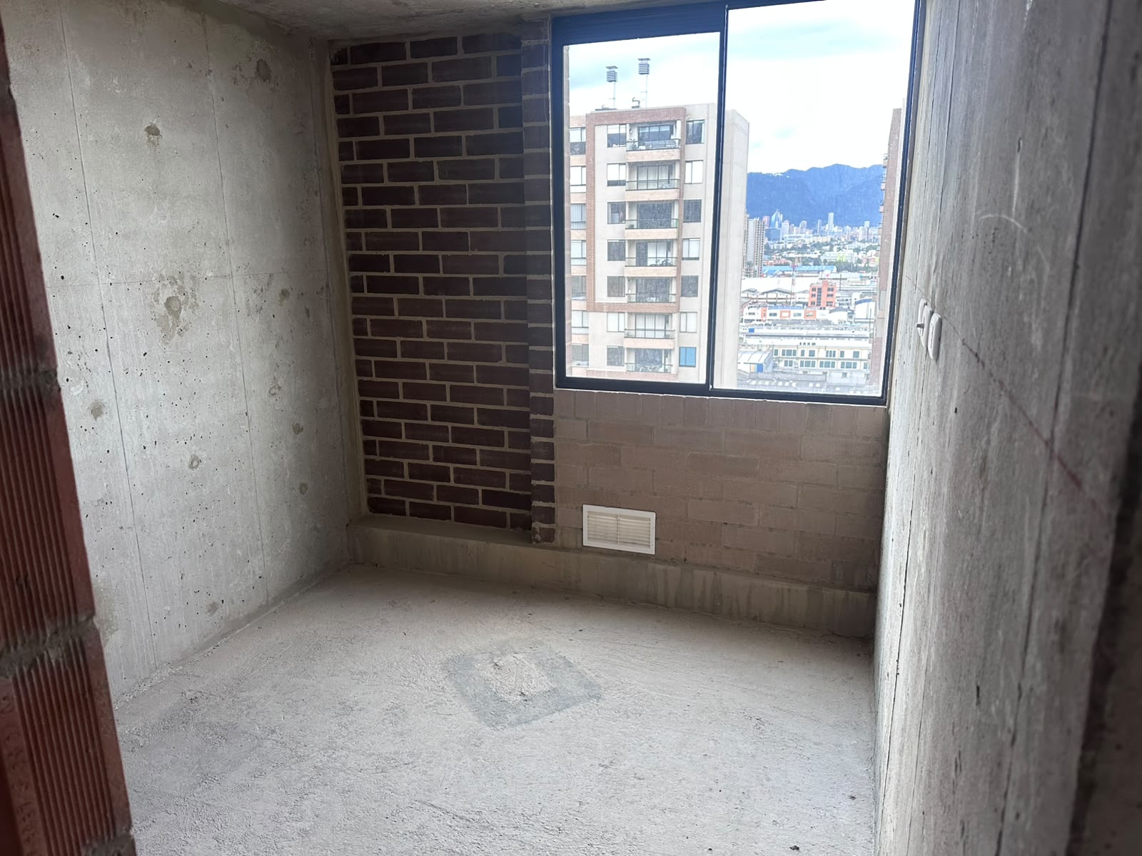 Apartamento en venta en Montevideo, Bogotá · foto 3 de 8