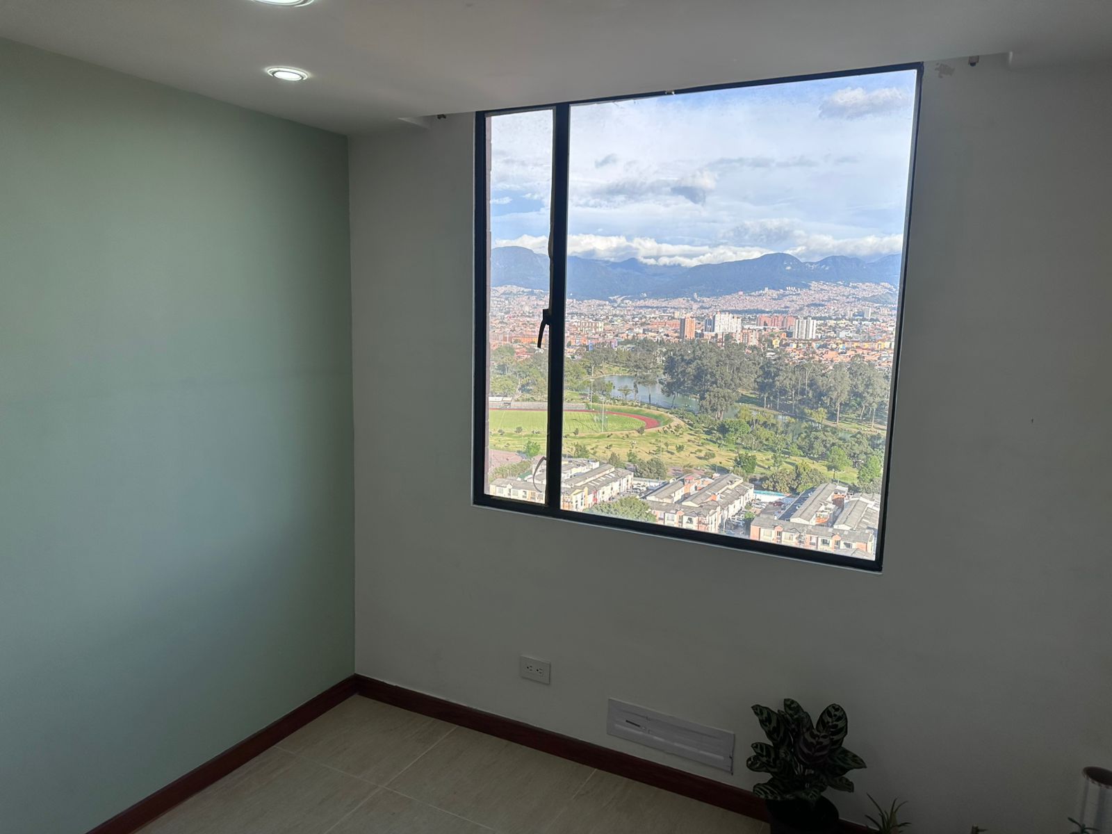 Apartamento en venta en Lago Timiza, Bogotá · foto 11 de 20