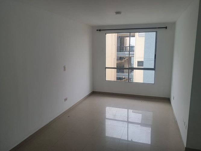 Apartamento de 3 alcobas en venta en Aguacatal, Cali, 55 m² · foto 4 de 16