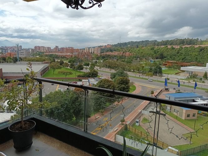 Apartamento en venta en San Jose De Bavaria, Bogotá · foto 2 de 16