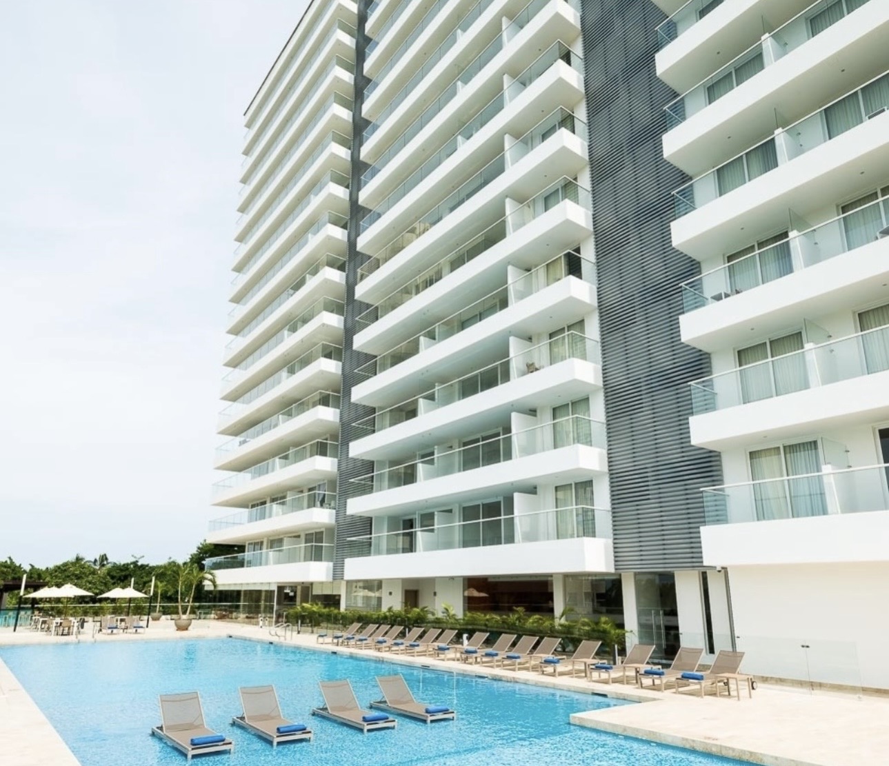 Apartamento en venta en Bello Horizonte, Santa Marta · foto 3 de 24