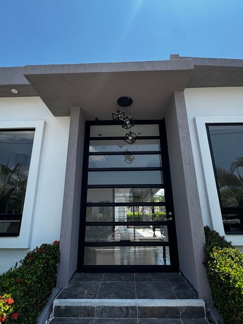 Casa de 4 alcobas en venta en Las Palmas, Ricaurte, 300 m² · foto 3 de 19