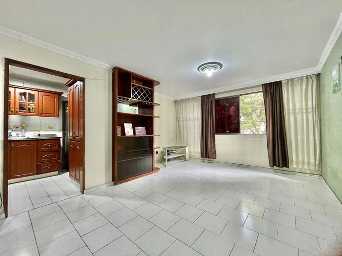 Apartamento de 2 alcobas en venta en Bosques Del Limonar, Cali, 60 m² · foto 2 de 13