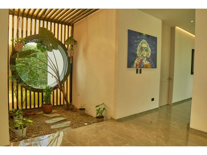 Casa de 5 alcobas en venta en Cerritos, Pereira, 440 m² · foto 12 de 24