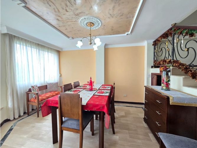 Casa de 4 alcobas en venta en Avenida Centenario, Armenia, 202 m² · foto 4 de 24