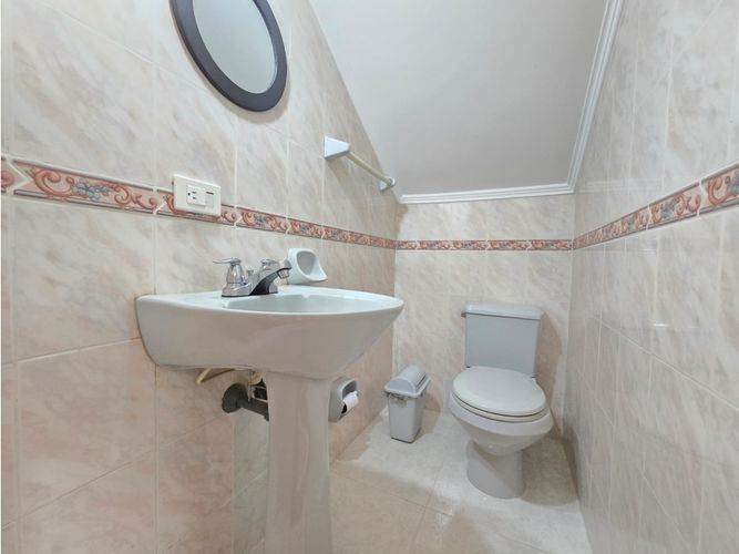 Casa de 4 alcobas en venta en Avenida Centenario, Armenia, 202 m² · foto 10 de 24