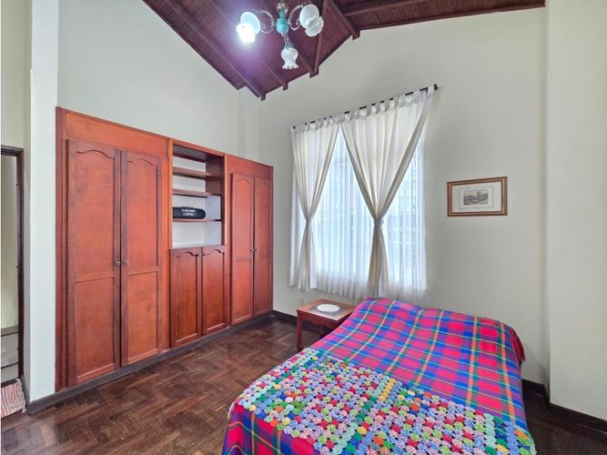 Casa de 4 alcobas en venta en Avenida Centenario, Armenia, 202 m² · foto 17 de 24