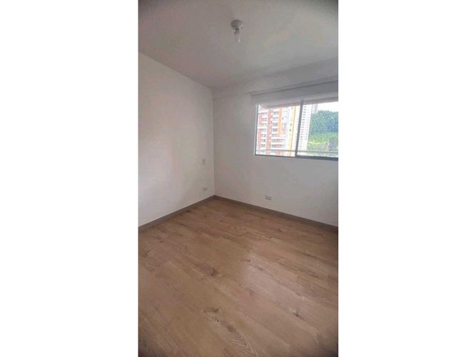 Apartamento de 2 alcobas en venta en Vegas De San Jose, Sabaneta, 71 m² · foto 11 de 14