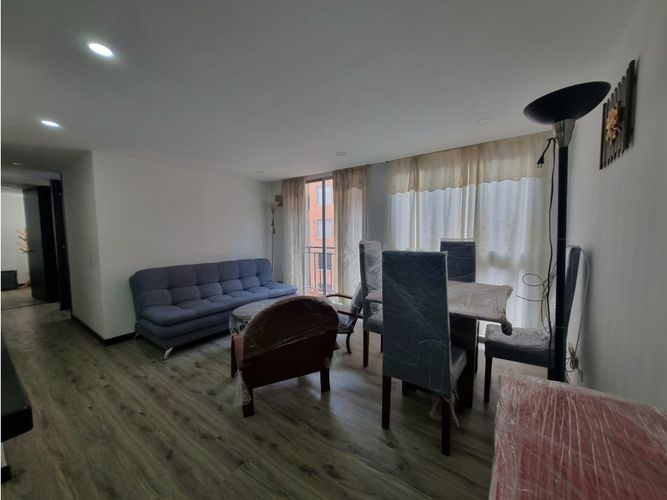 Apartamento de 3 alcobas en venta en Conjunto Residencial Abundara, Madrid, 64 m² · foto 9 de 22