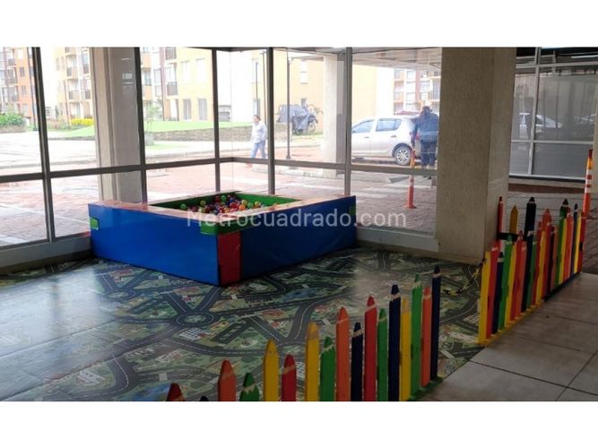 Apartamento de 3 alcobas en venta en Conjunto Residencial Abundara, Madrid, 64 m² · foto 21 de 22