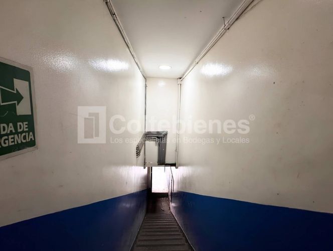 Local en arriendo en Perpetuo Socorro, Medellín, 150 m² · foto 22 de 24