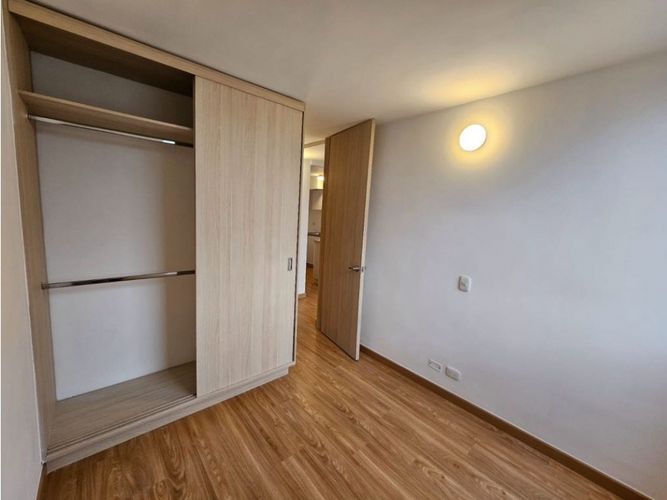 Apartamento de 2 alcobas en venta en Cundinamarca, Bogotá, 42 m² · foto 16 de 24