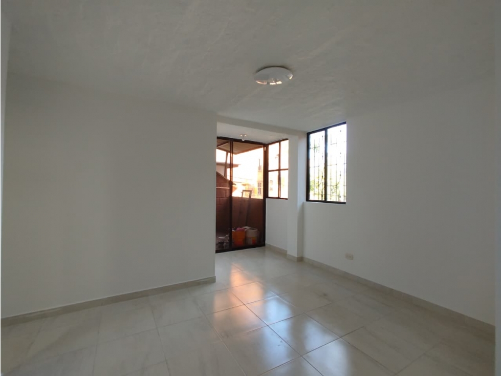Apartamento en arriendo en La Aldea, Bello · foto 3 de 13