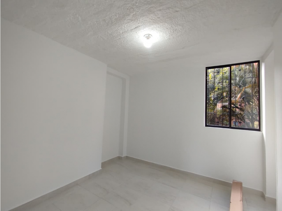 Apartamento en arriendo en La Aldea, Bello · foto 4 de 13