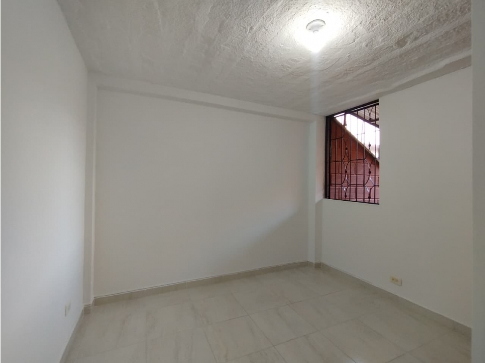 Apartamento en arriendo en La Aldea, Bello · foto 5 de 13