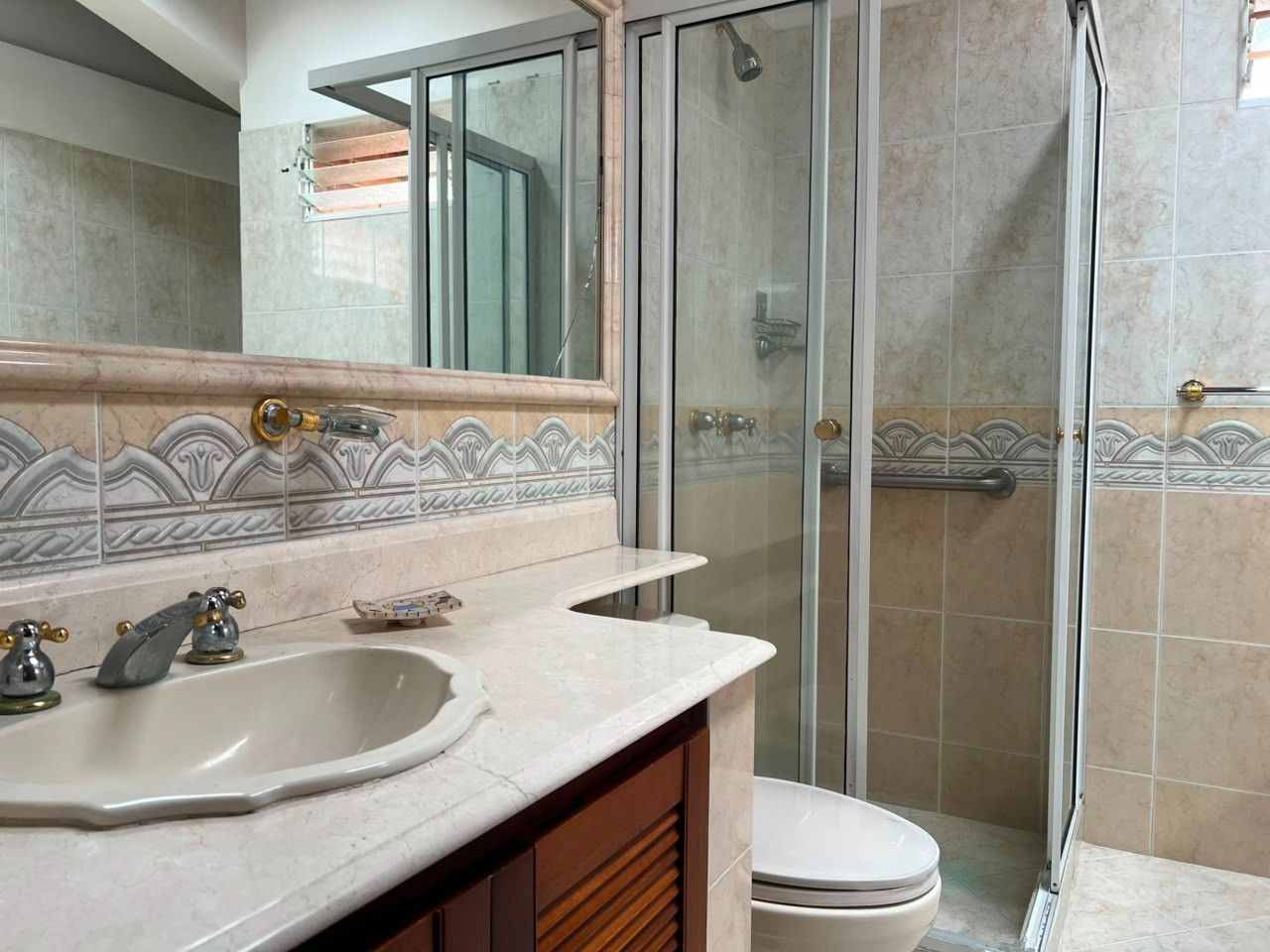 Casa en arriendo en Camino Verde, Envigado · foto 16 de 20