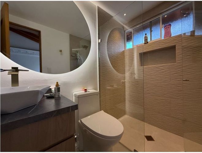 Casa de 4 alcobas en venta en El Diamante No. 2, Medellín, 265 m² · foto 13 de 14