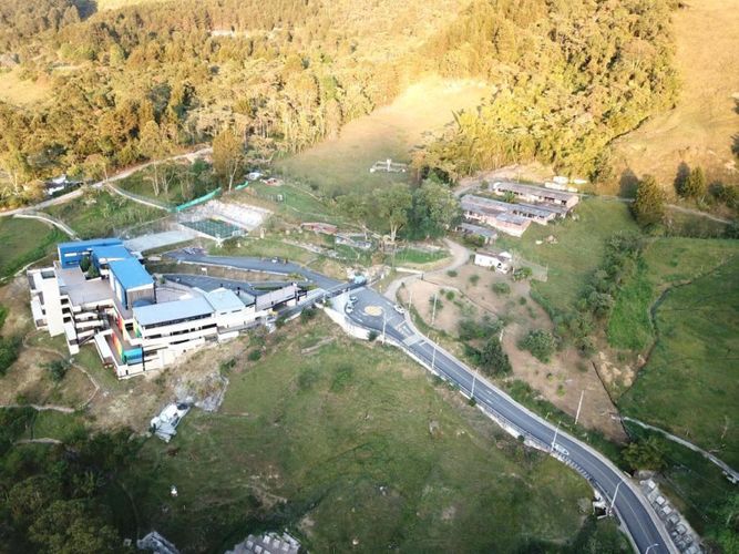Lote en venta en Loma Del Escobero, Envigado, 331 m² · foto 9 de 10