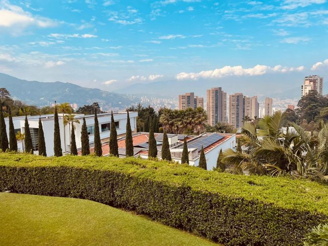 Casa de 5 alcobas en venta en Astorga, Medellín, 658 m² · foto 6 de 17
