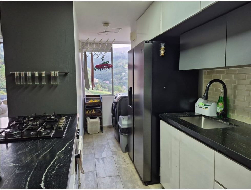 Apartamento en venta en San Jose, Envigado · foto 8 de 17