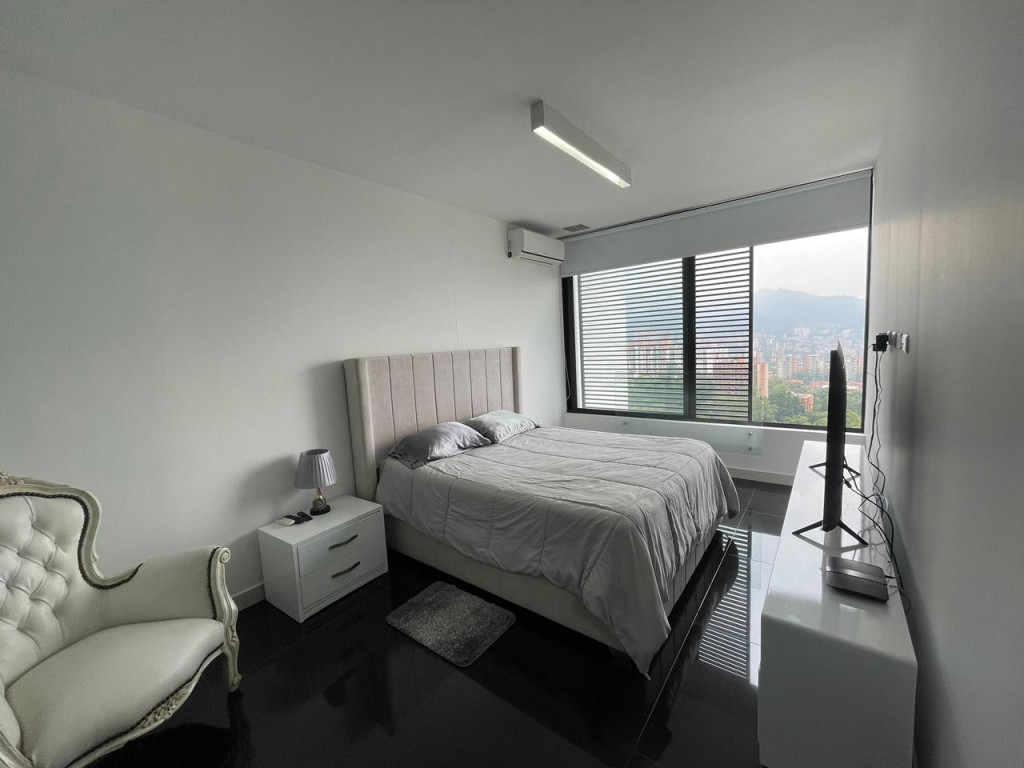 Apartamento en venta en San Lucas, Medellín · foto 20 de 24