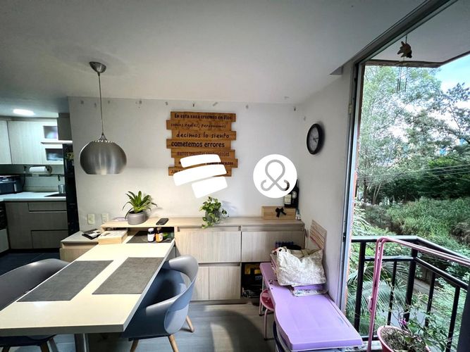 Apartamento de 2 alcobas en venta en Colasania, Medellín, 55 m² · foto 2 de 24