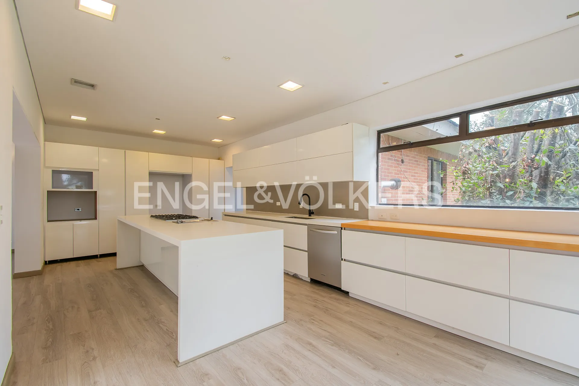 Casa en venta en Guaymaral, Bogotá · foto 6 de 18