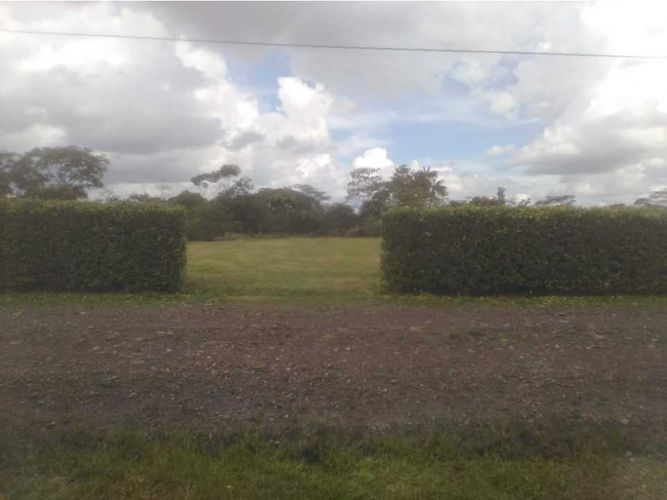 Lote en venta en Balcones, Villavicencio, 3300 m² · foto 2 de 17