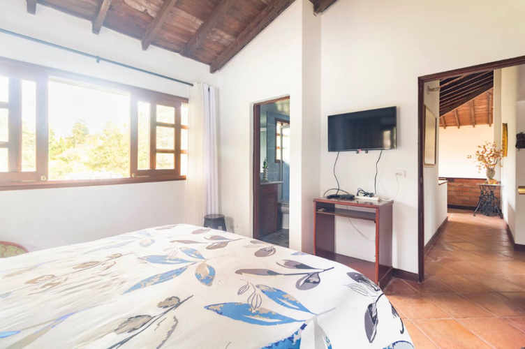 Finca en venta en Piedras Blancas, Guarne, 251 m² · foto 7 de 13