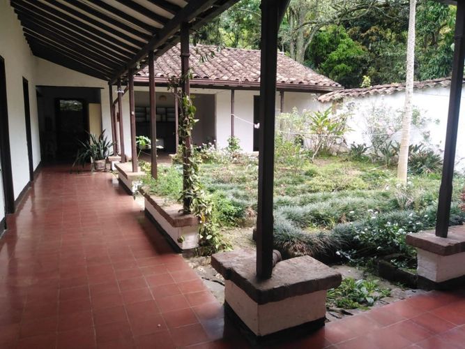 Finca en venta en Actividad Multiple, Copacabana, 462 m² · foto 5 de 9