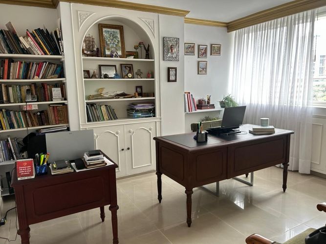 Apartamento de 4 alcobas en venta en Manila, Medellín, 206 m² · foto 13 de 21